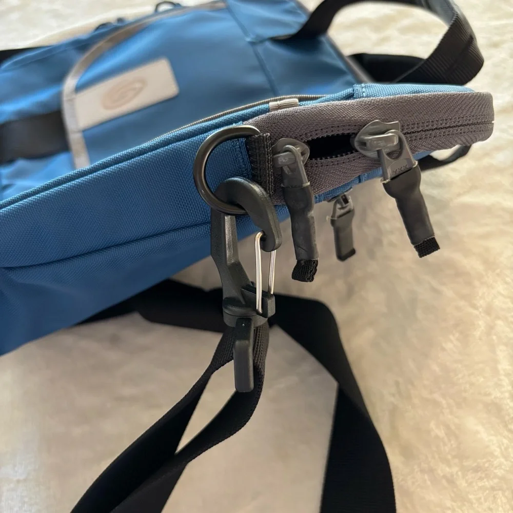 Timbuk2 Laptop Crossbody Messenger Bag Blue, Gray, Black